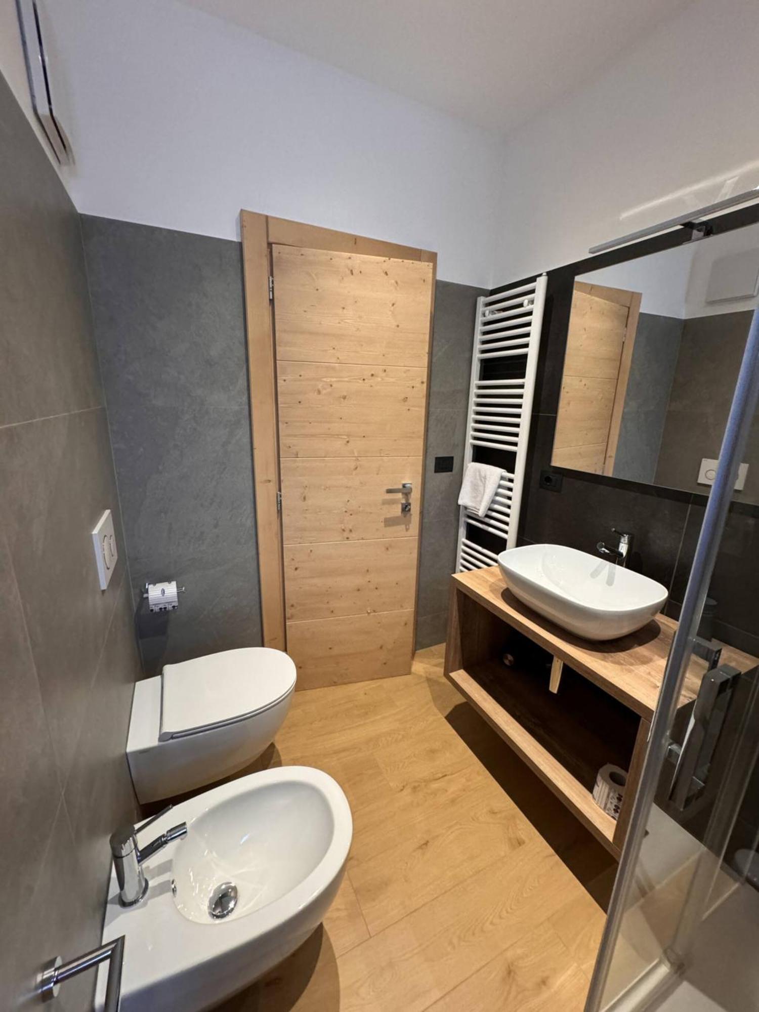Appartamento Continental - 8 Posti Letto San Vito di Cadore Exterior foto